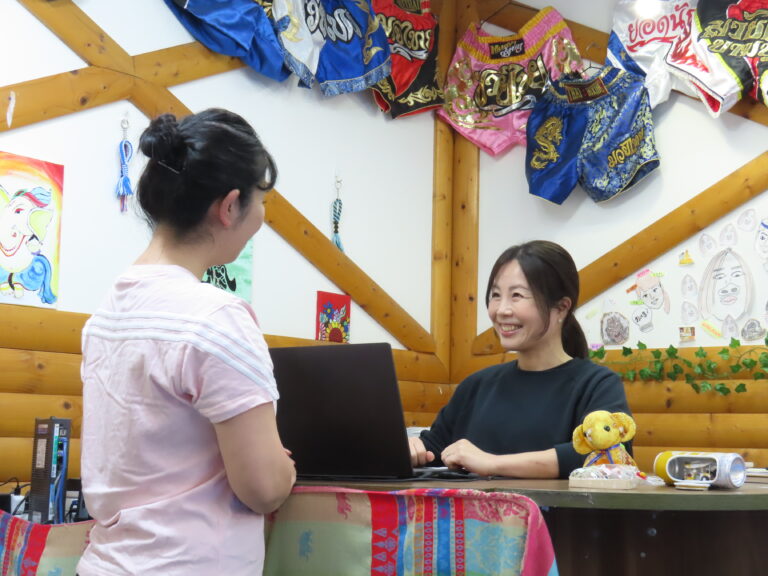 投稿についてもっと詳しく スターライトジムへようこそ！女性も初心者も安心して楽しめるキックボクシングジム