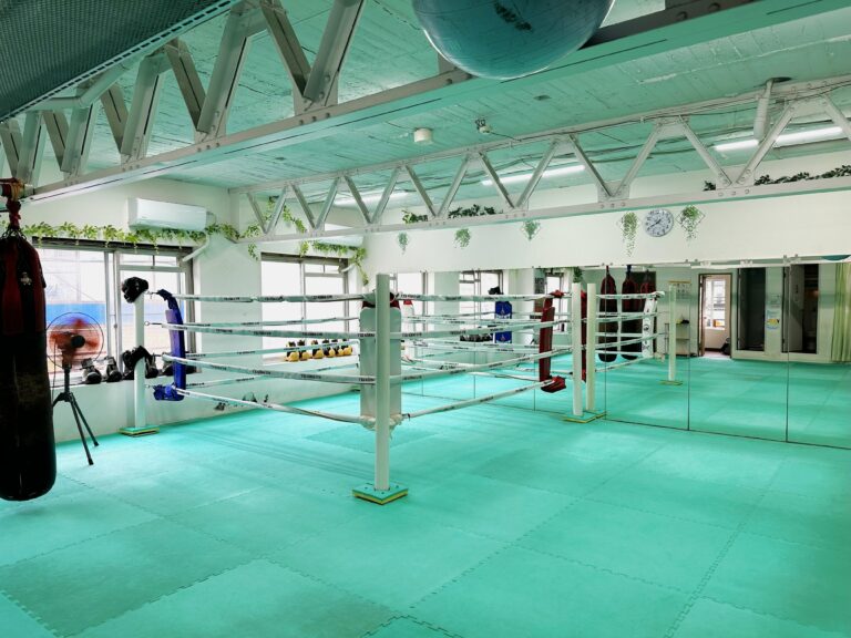 投稿についてもっと詳しく 30代から輝く！スターライトジムで始める「キックボクシング」があなたの健康と人生を変える理由【杉並区・阿佐ヶ谷/高円寺】